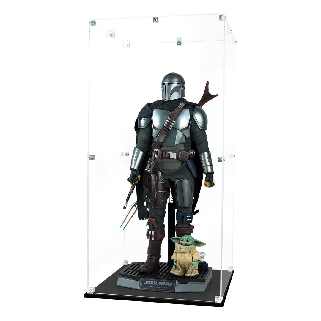 Hot Toys®
