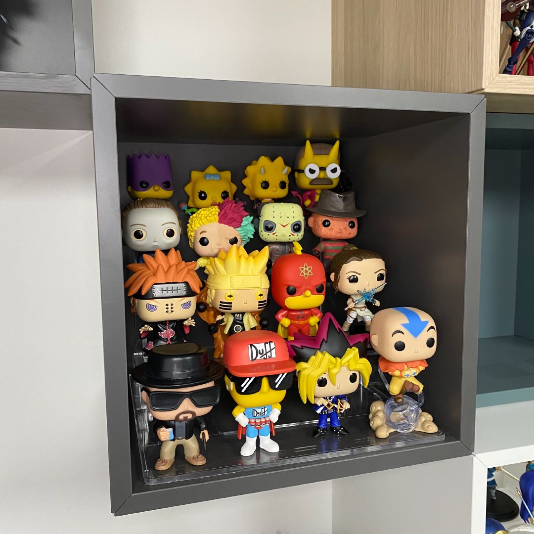 Grada para Funko Pop® de 4 Pisos-acrilico-exhibidor-caja-case-Decolecto