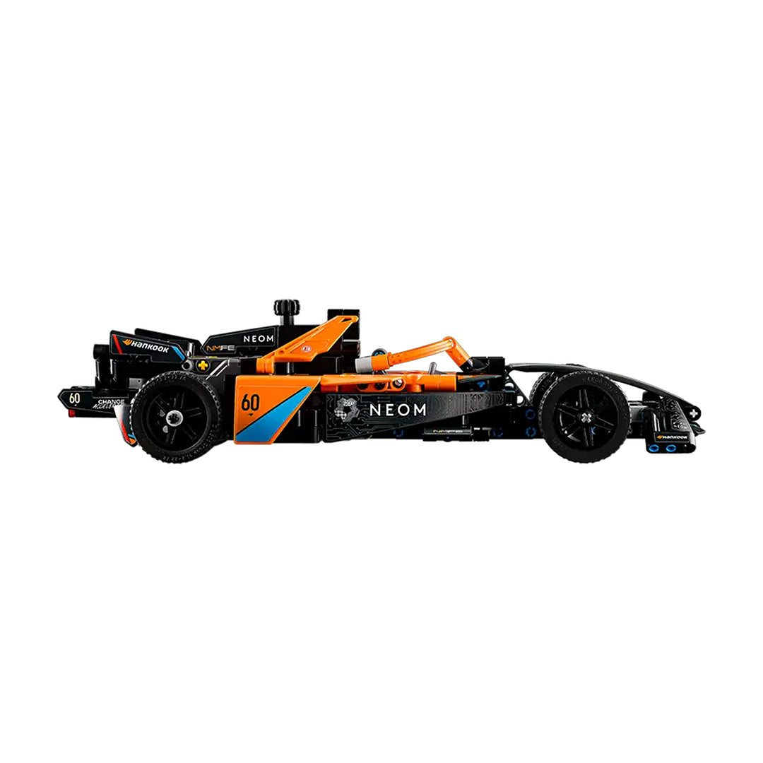 NEOM McLaren Formula E Race Car (42169) de LEGO® (Abierto)